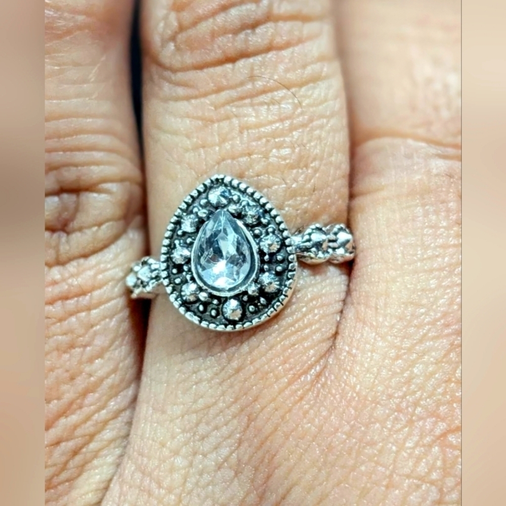 NWOT | Silver Tone CZ Southwestern Crystal Tear Drop Ring | Size 7.0